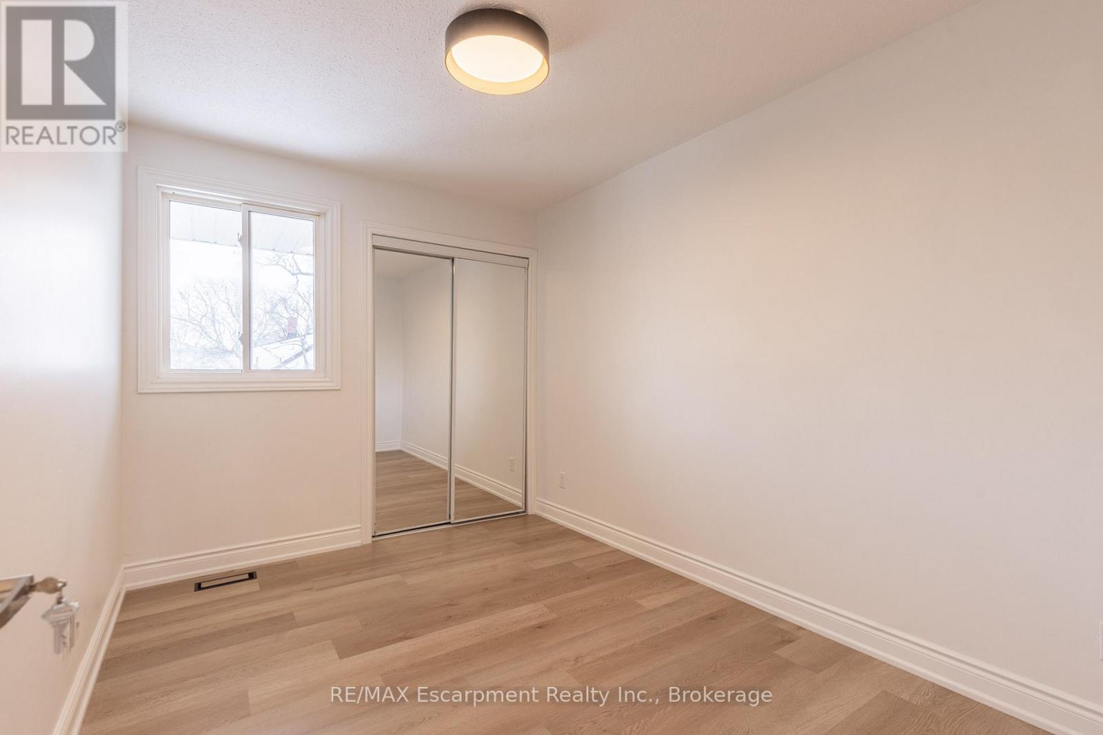 288 - 100 Brownleigh Avenue, Welland, Ontario  L3B 5V8 - Photo 24 - X12606464