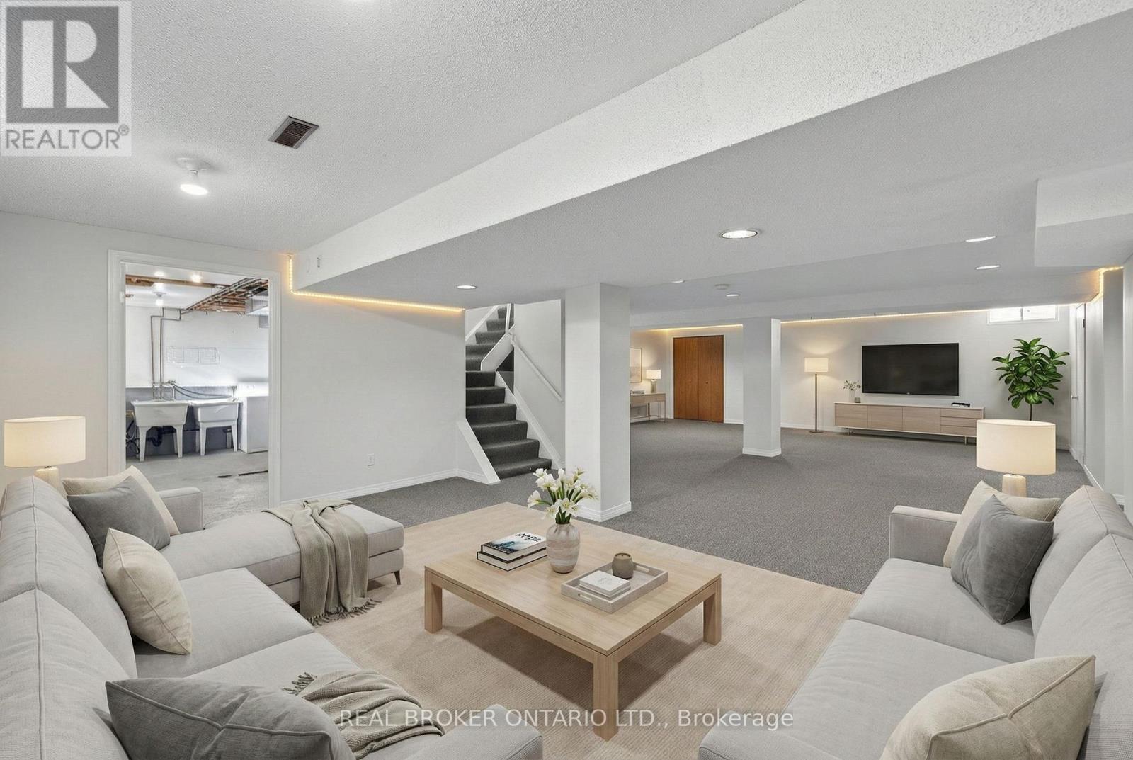 28 Blyth Street W, Richmond Hill, Ontario  L4E 2Y1 - Photo 21 - N12606184