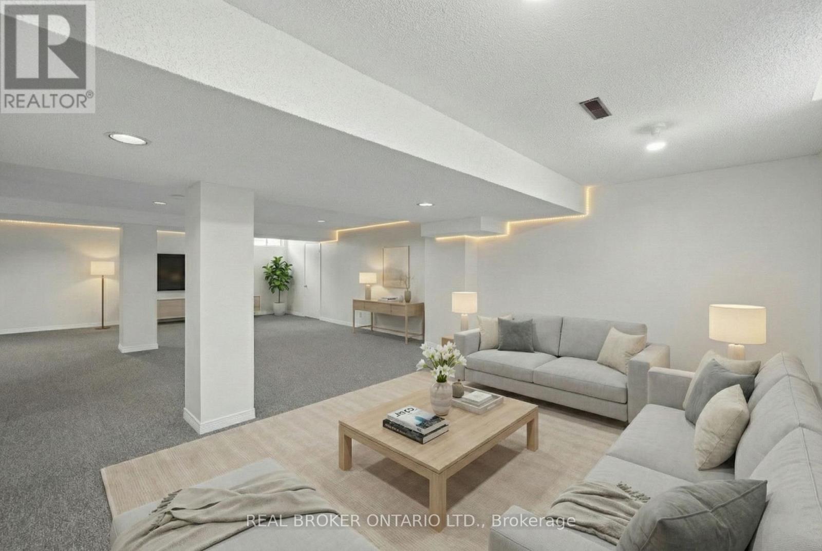 28 Blyth Street W, Richmond Hill, Ontario  L4E 2Y1 - Photo 22 - N12606184