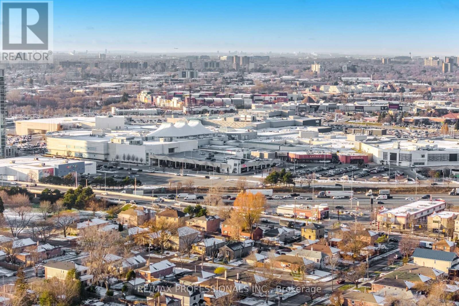 10 Avalon Road, Toronto, Ontario  M8W 2E3 - Photo 41 - W12595472