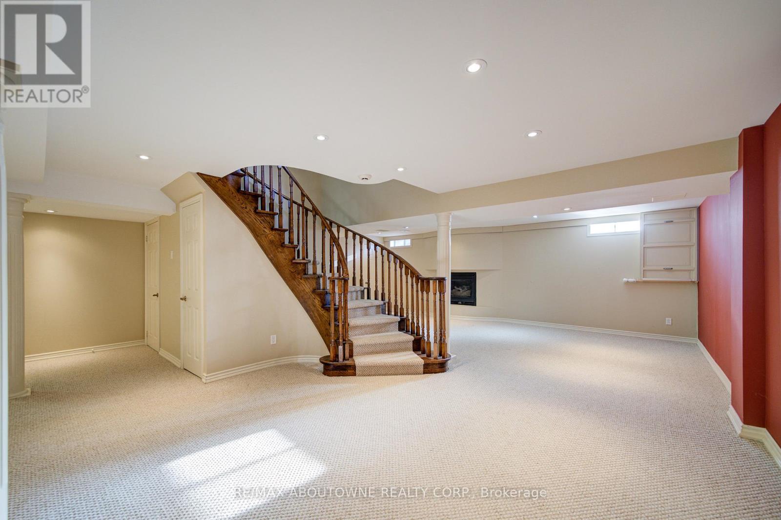 1251 Old Colony Road, Oakville, Ontario  L6M 1K8 - Photo 38 - W12605424