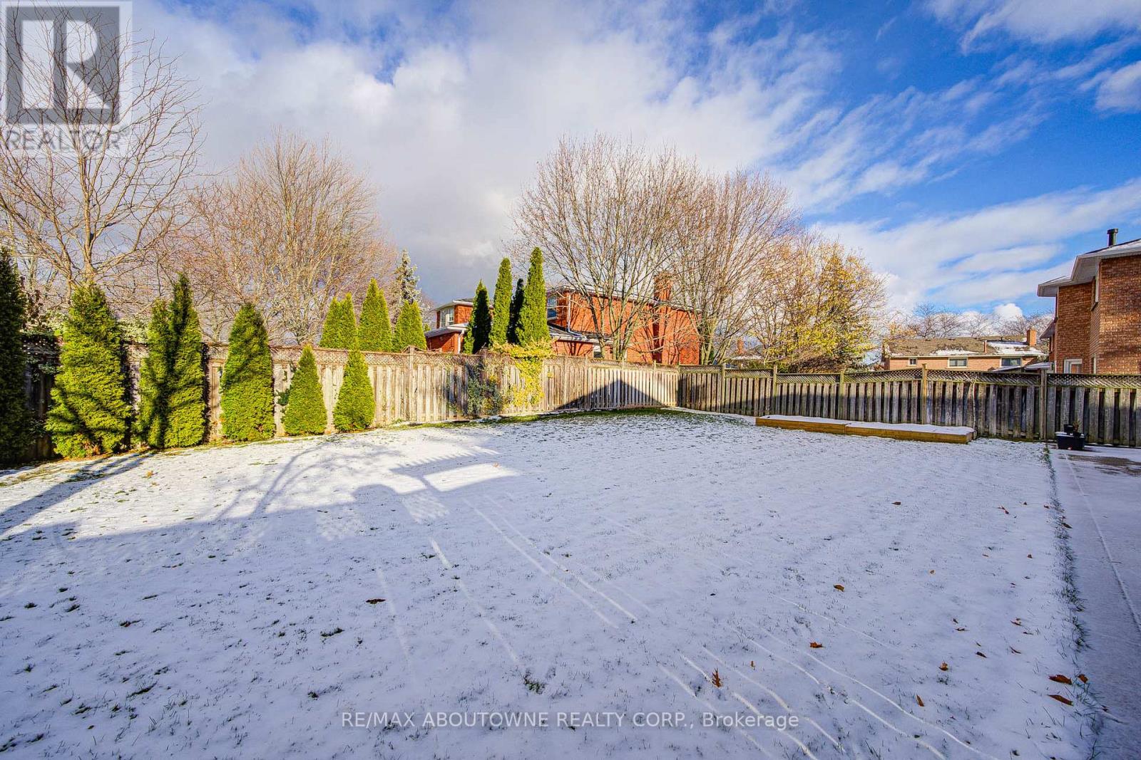 1251 Old Colony Road, Oakville, Ontario  L6M 1K8 - Photo 46 - W12605424