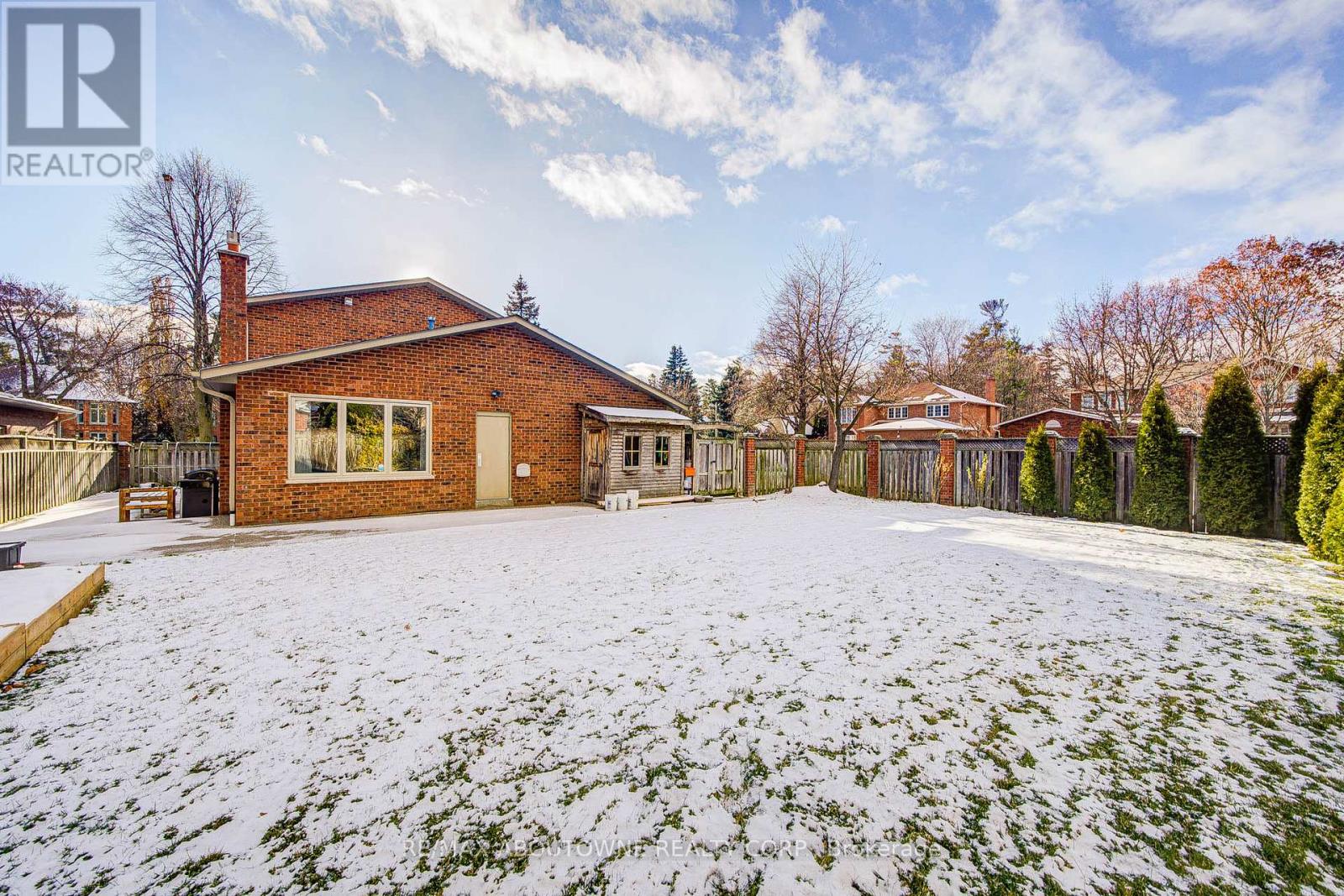 1251 Old Colony Road, Oakville, Ontario  L6M 1K8 - Photo 48 - W12605424