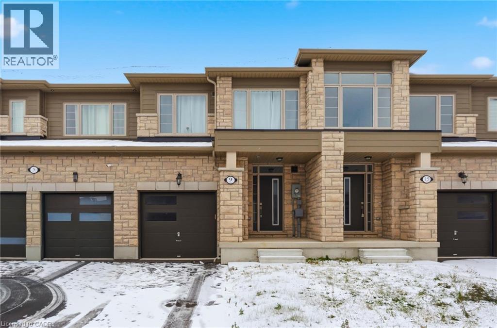 9 Admiral Road, Welland, Ontario  L3B 0H3 - Photo 3 - 40792664