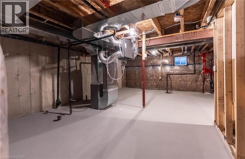 9 Admiral Road, Welland, Ontario  L3B 0H3 - Photo 34 - 40792664