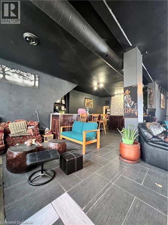 6 Jackson Avenue, Kitchener, Ontario N2H 2N8 - Photo 5 - 40781506