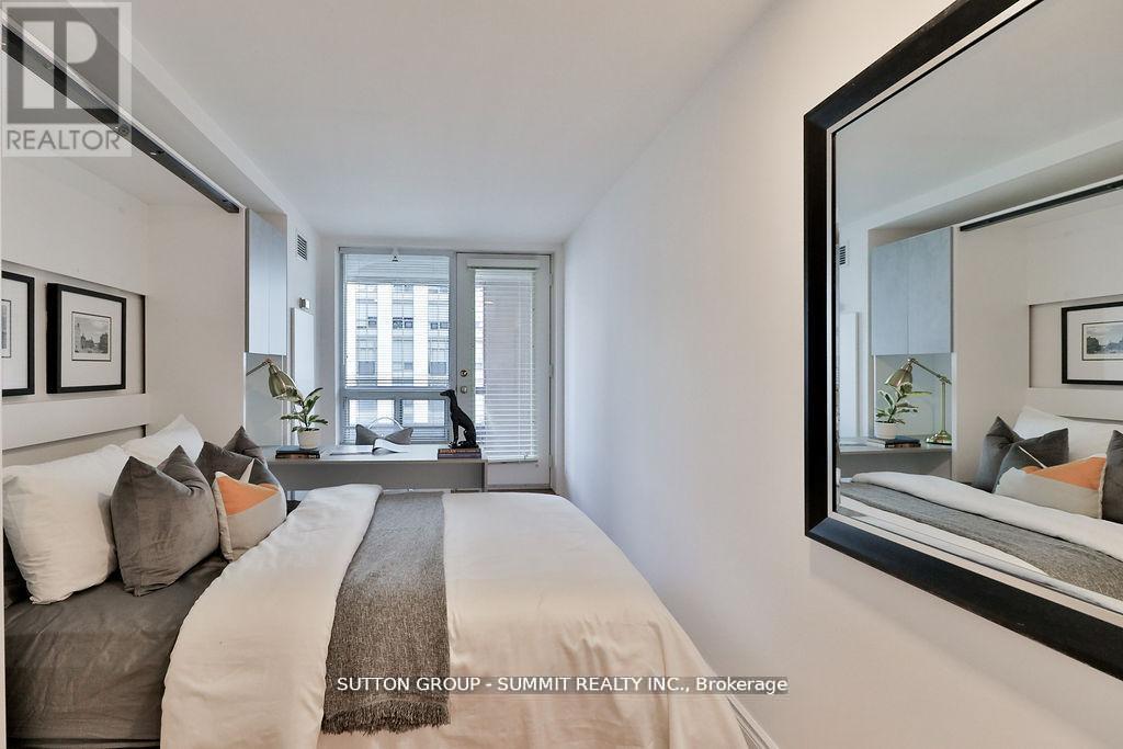 Ph07 - 102 Bloor Street W, Toronto, Ontario  M5S 1M8 - Photo 27 - C12606506