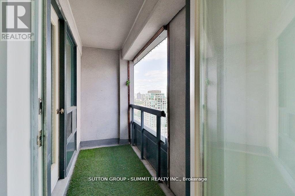 Ph07 - 102 Bloor Street W, Toronto, Ontario  M5S 1M8 - Photo 36 - C12606506