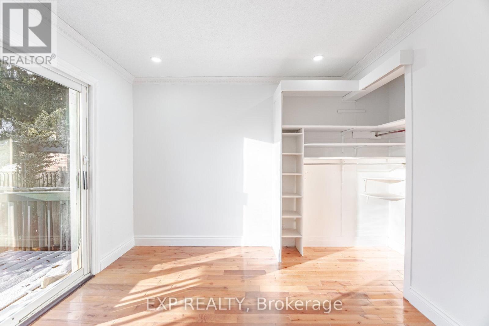 132 Barrington Avenue, Toronto, Ontario  M4C 4Z2 - Photo 18 - E12606456