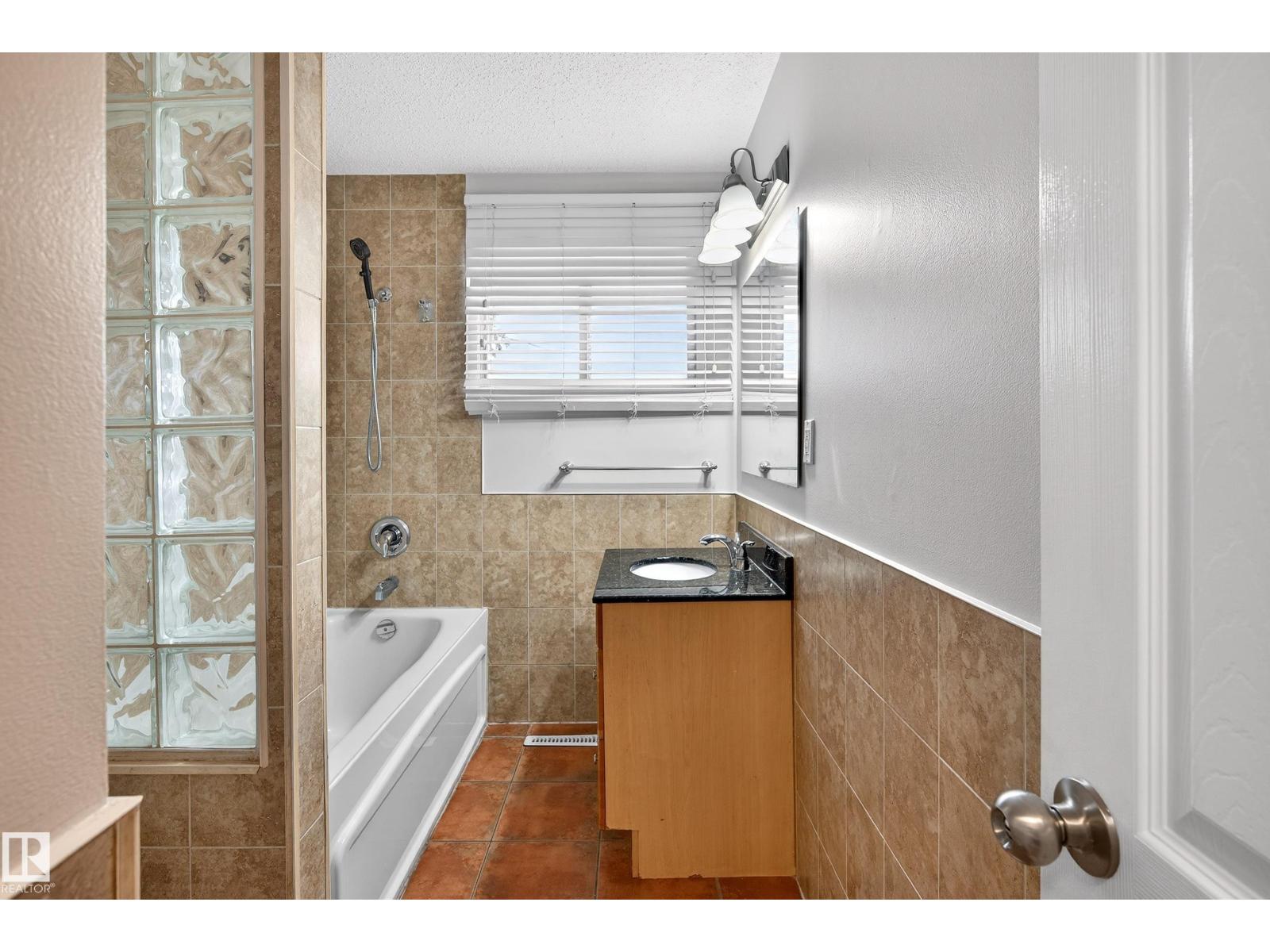 11407 134a Av Nw, Edmonton, Alberta T5E 1M5 - Photo 20 - E4465308