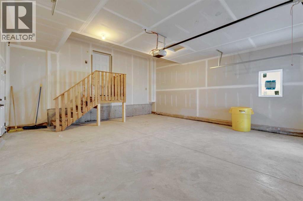 19 Toye Street, Red Deer, Alberta T4P 0Y6 - Photo 37 - A2266745