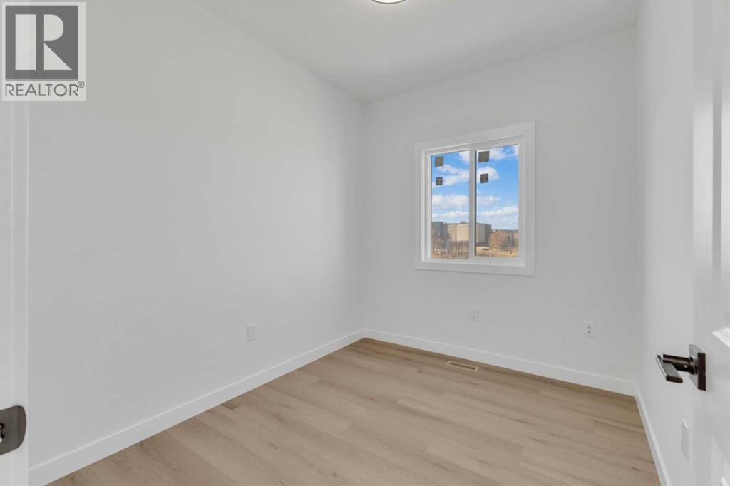 19 Toye Street, Red Deer, Alberta T4P 0Y6 - Photo 16 - A2266745