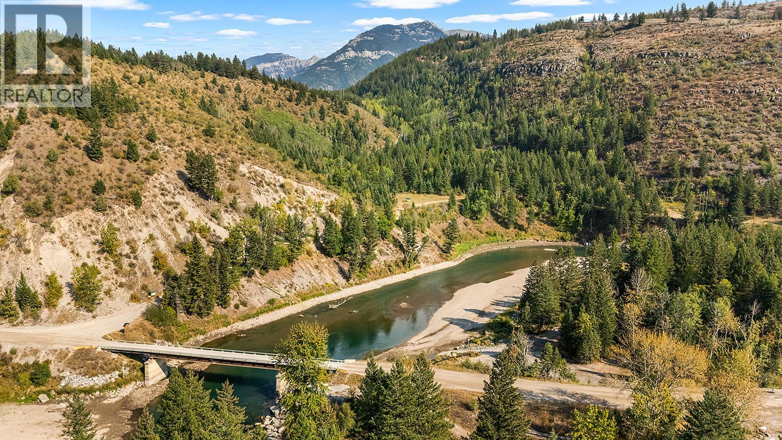 9145 Cascade Street, Elko, British Columbia  V0B 1T3 - Photo 10 - 10370745