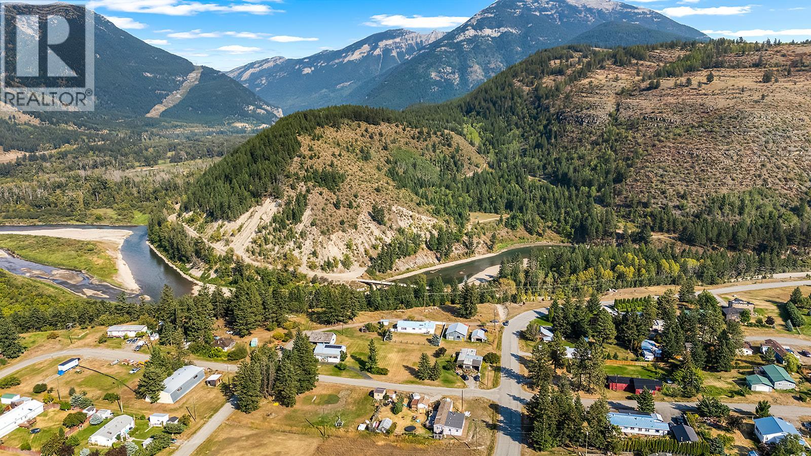 9145 Cascade Street, Elko, British Columbia  V0B 1T3 - Photo 53 - 10370745