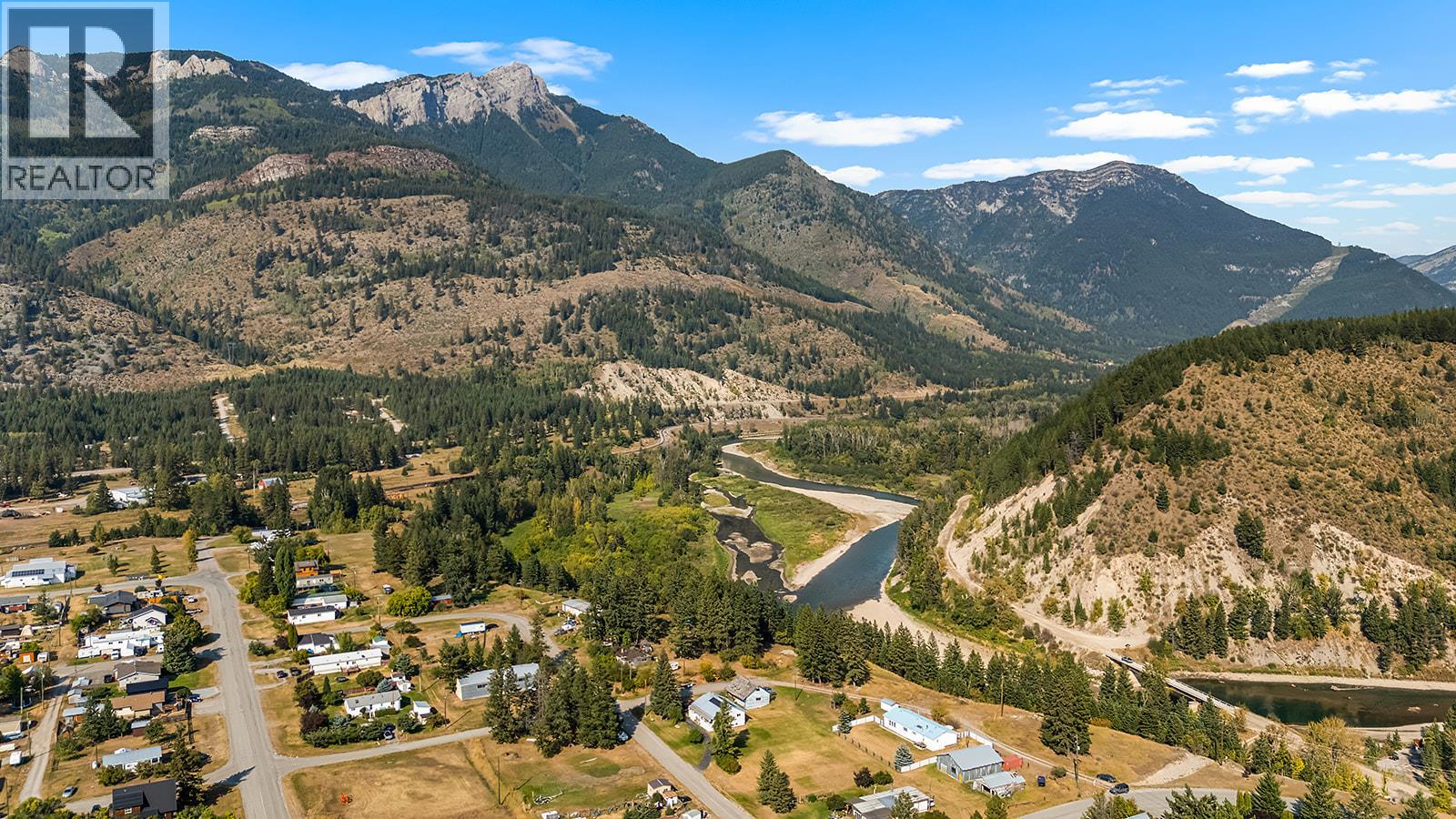 9145 Cascade Street, Elko, British Columbia  V0B 1T3 - Photo 54 - 10370745