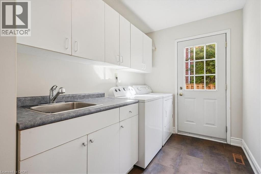 41 Steen Drive, Mississauga, Ontario L5N 2V3 - Photo 8 - 40774261