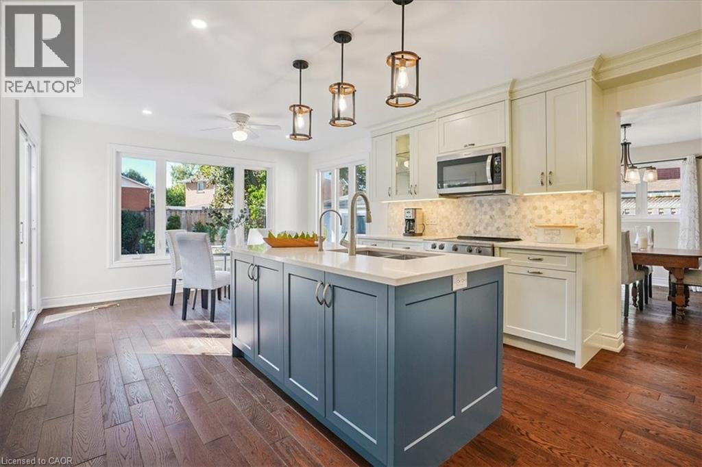 41 Steen Drive, Mississauga, Ontario L5N 2V3 - Photo 4 - 40774261