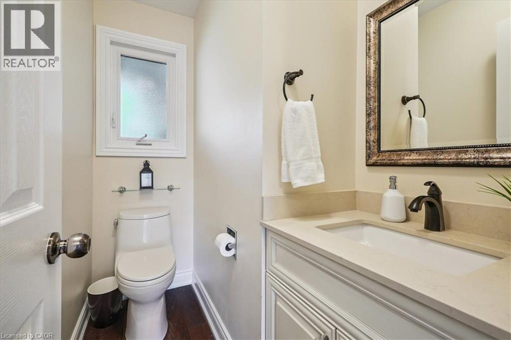 41 Steen Drive, Mississauga, Ontario L5N 2V3 - Photo 9 - 40774261