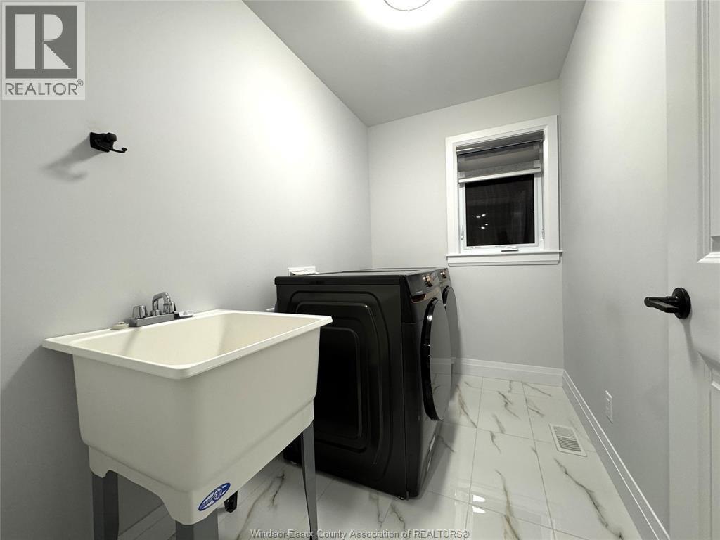 535 Veneto Street, Lakeshore, Ontario  N8L 0K4 - Photo 35 - 25030835