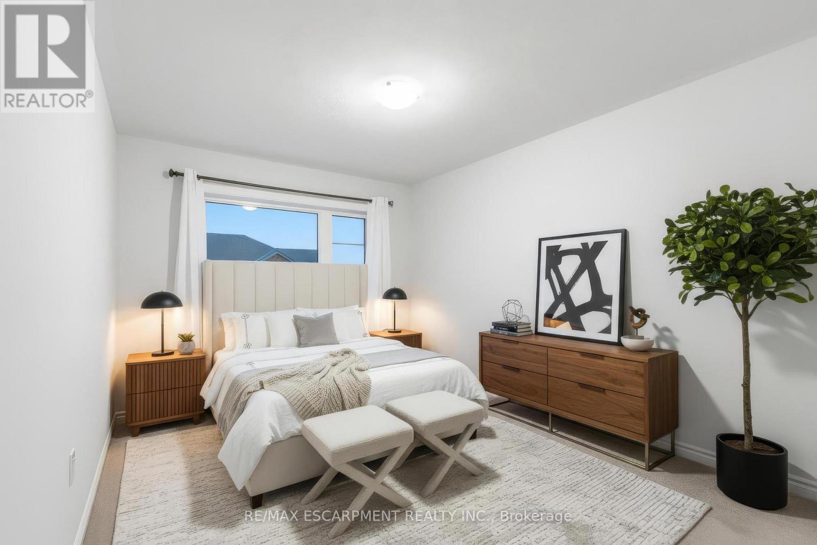 9 Admiral Road, Welland, Ontario  L3B 0H3 - Photo 25 - X12606424