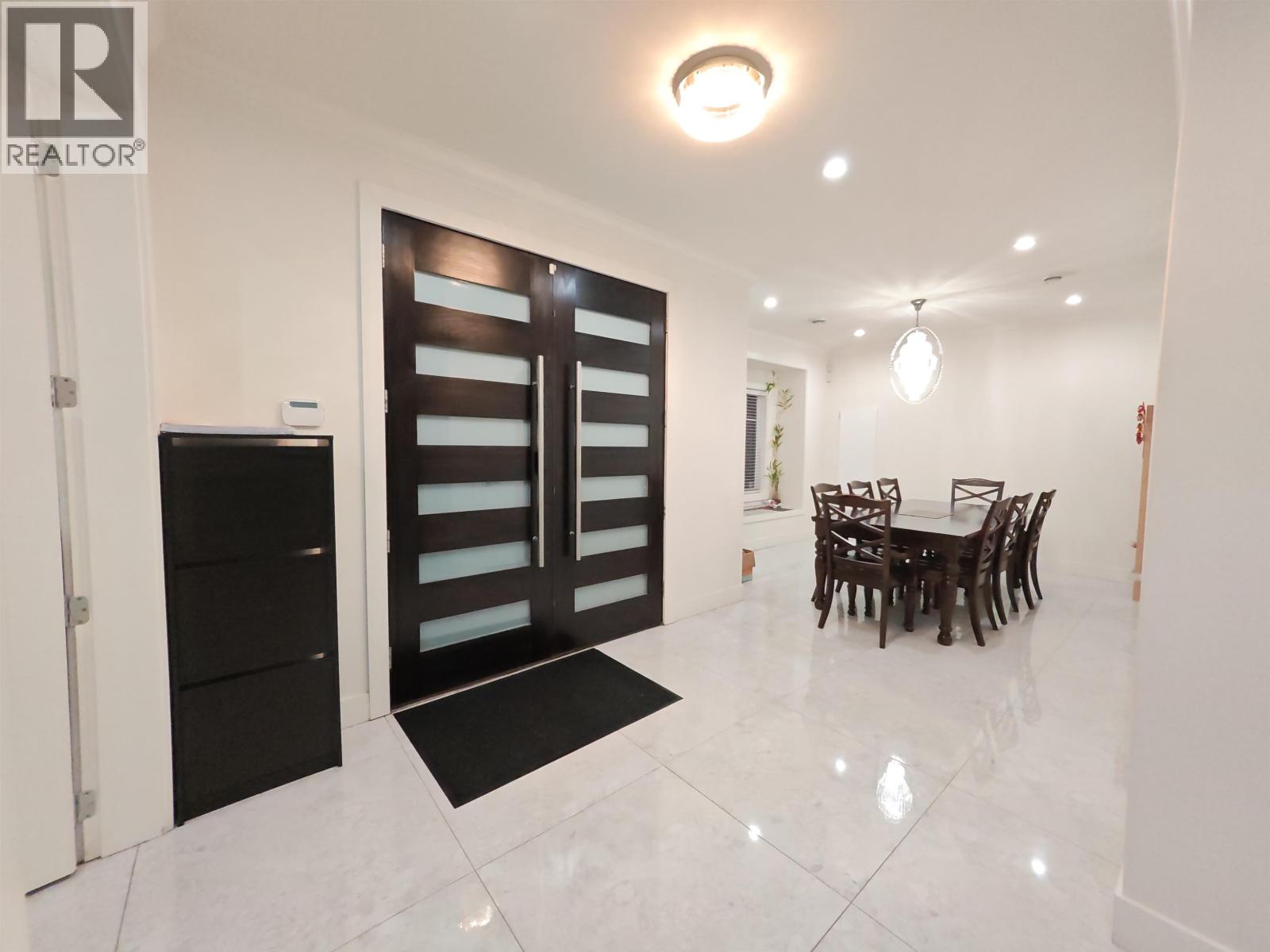 450 Wilson Street, New Westminster, British Columbia  V3L 3R8 - Photo 2 - R3071584