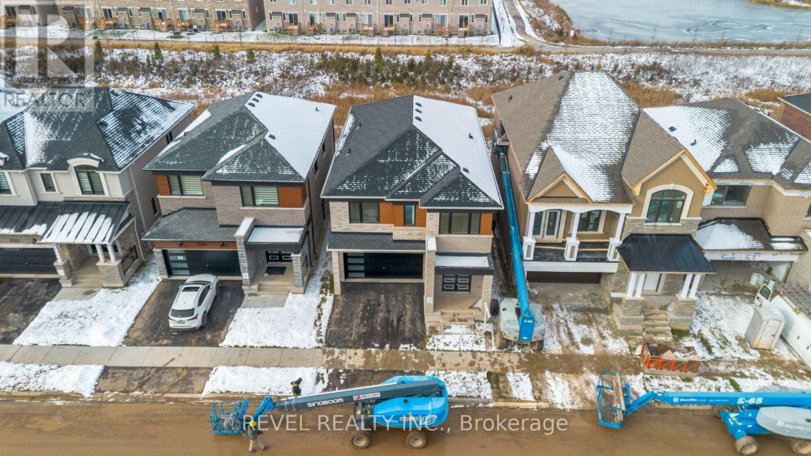 1545 Rothbury Crescent, Milton, Ontario  L9T 7E9 - Photo 25 - W12606348