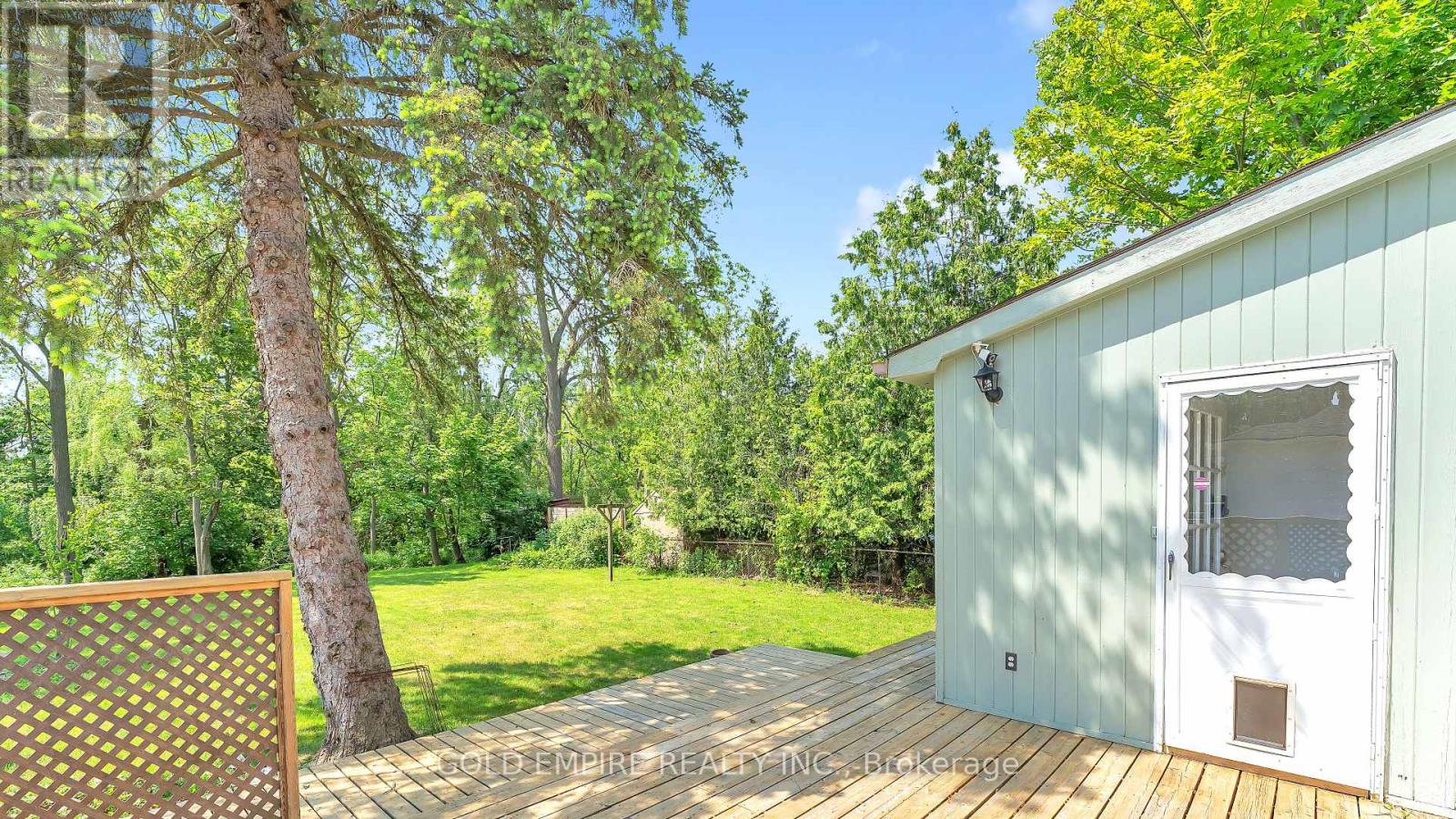 157 Chestnut Street, St. Thomas, Ontario  N5R 2B3 - Photo 21 - X12606524