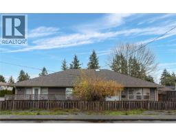 1126 18th St Courtenay City