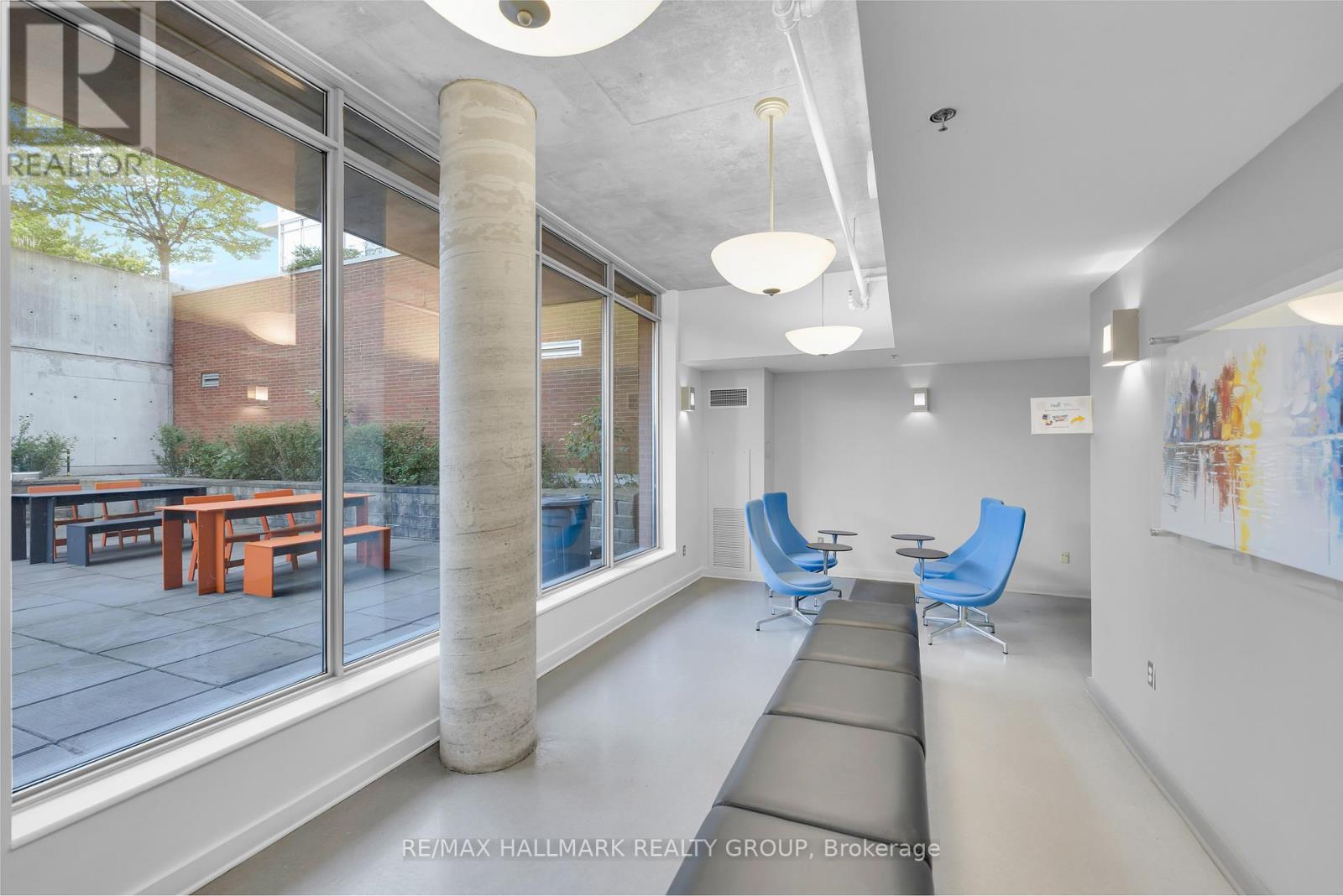 210 - 180 York Street, Ottawa, Ontario  K1N 1J6 - Photo 19 - X12606526