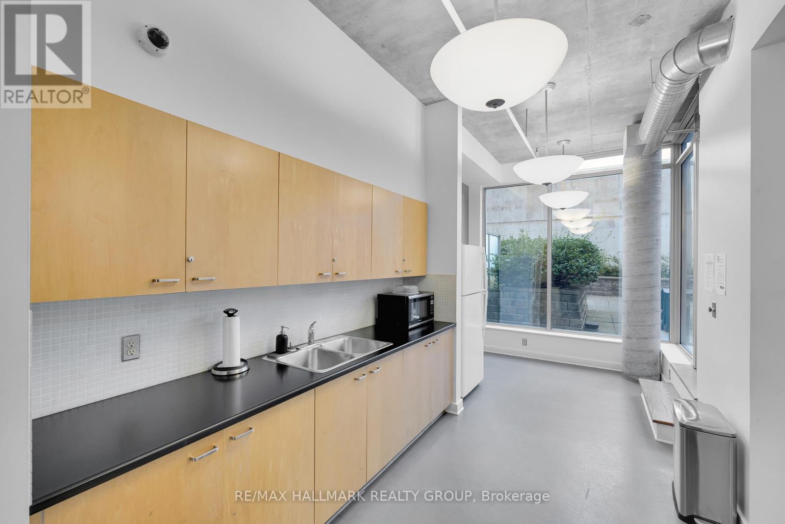 210 - 180 York Street, Ottawa, Ontario  K1N 1J6 - Photo 21 - X12606526