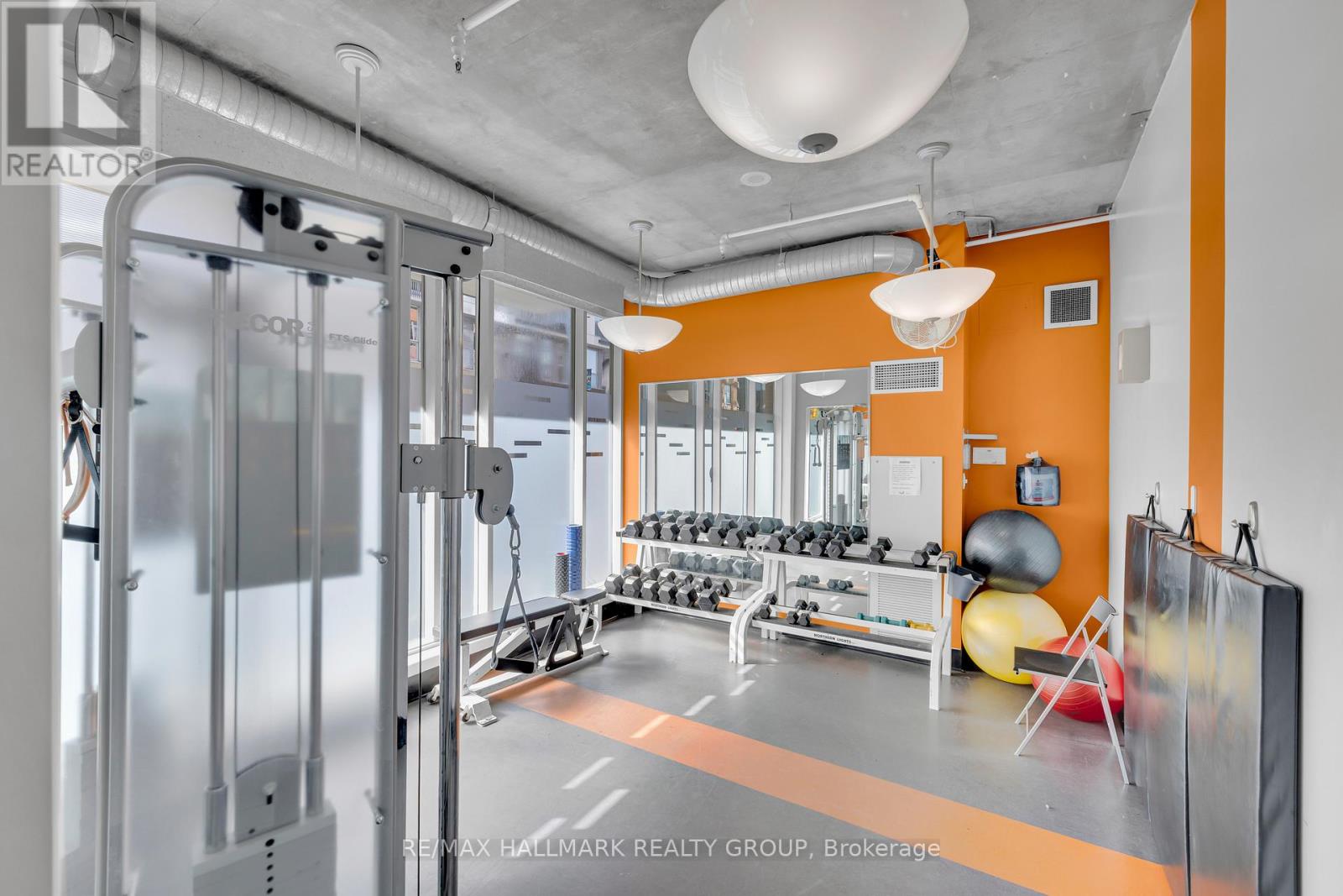 210 - 180 York Street, Ottawa, Ontario  K1N 1J6 - Photo 26 - X12606526