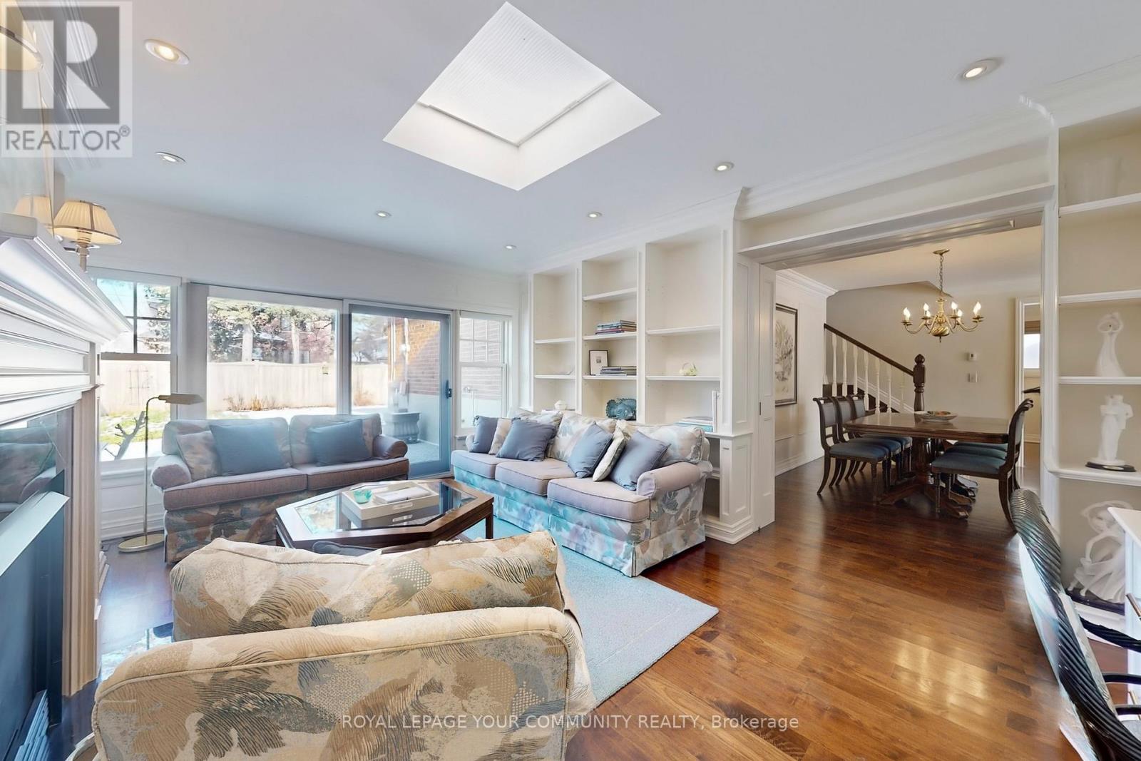 67 Fred Varley Drive, Markham, Ontario L3R 1S6 - Photo 5 - N12605146