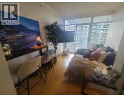 898 CARNARVON STREET