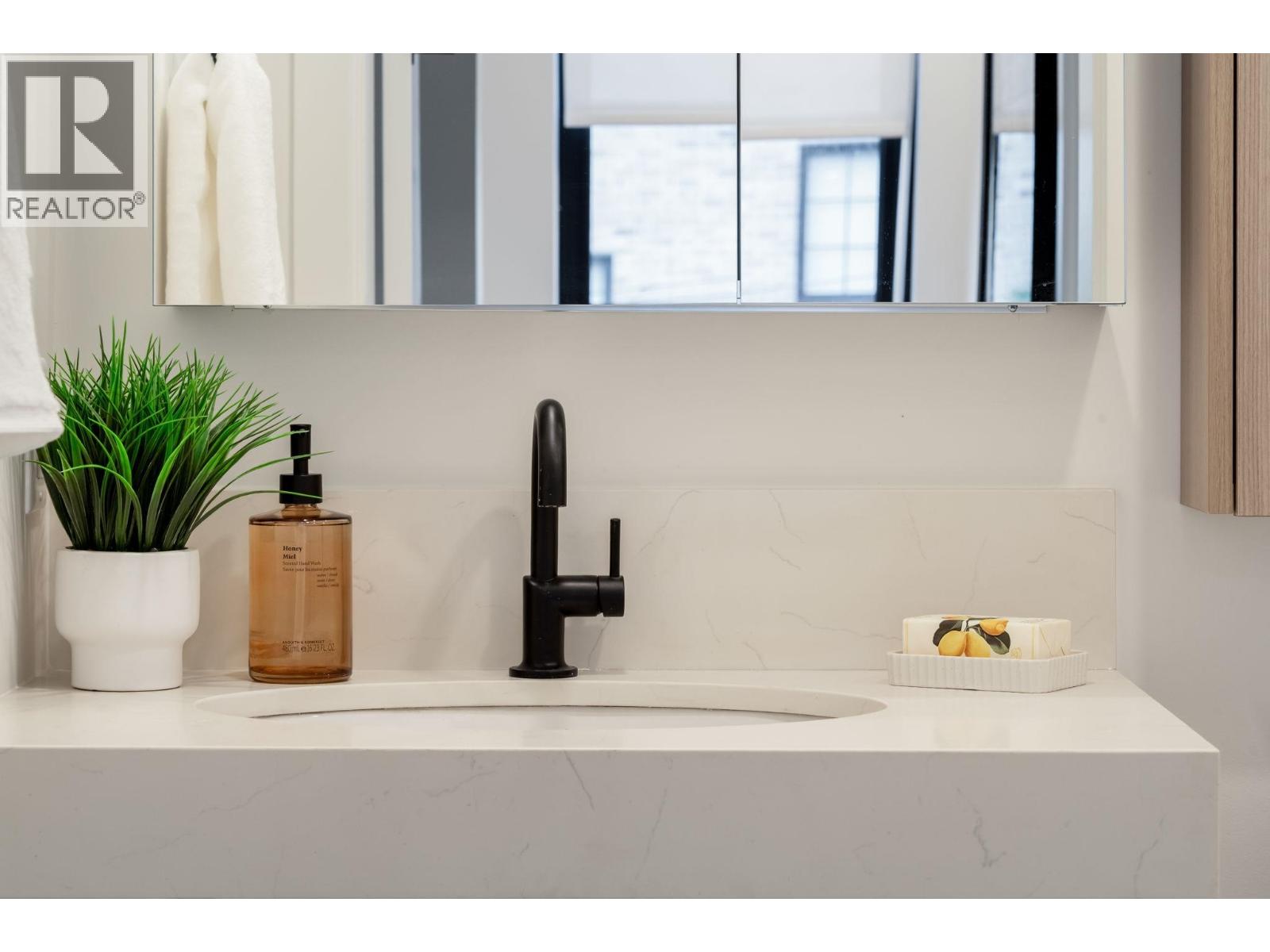 197 W King Edward Ave Street, Vancouver, British Columbia  V5Y 4B4 - Photo 25 - R3072547