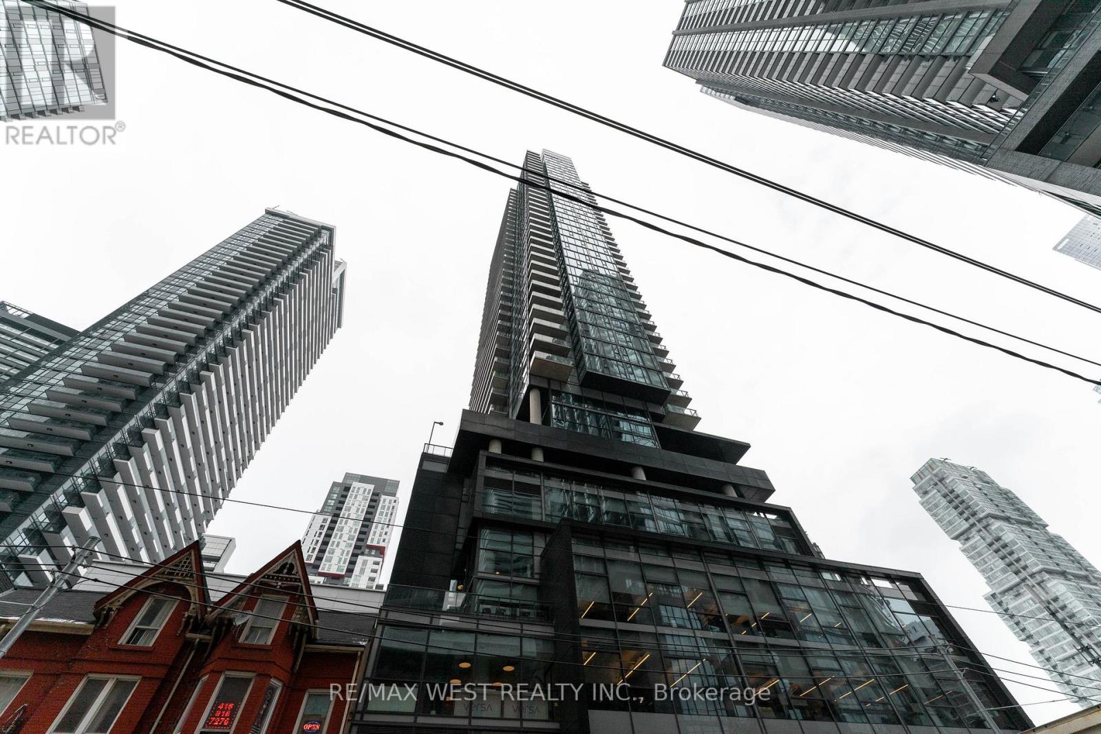 1201 - 290 ADELAIDE STREET, Toronto, Ontario