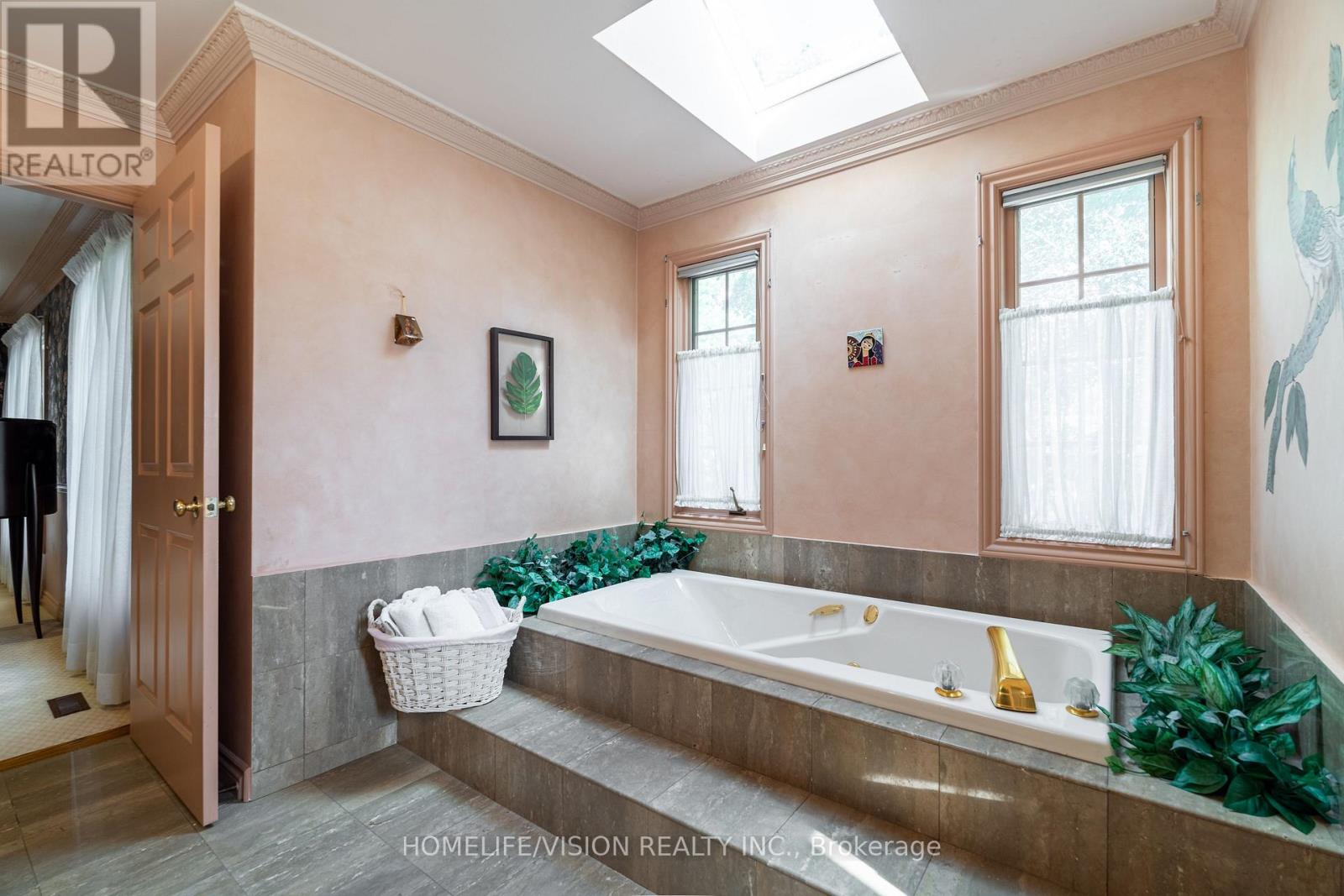 15 Daffodil Avenue, Markham, Ontario  L3T 1N2 - Photo 24 - N12604612