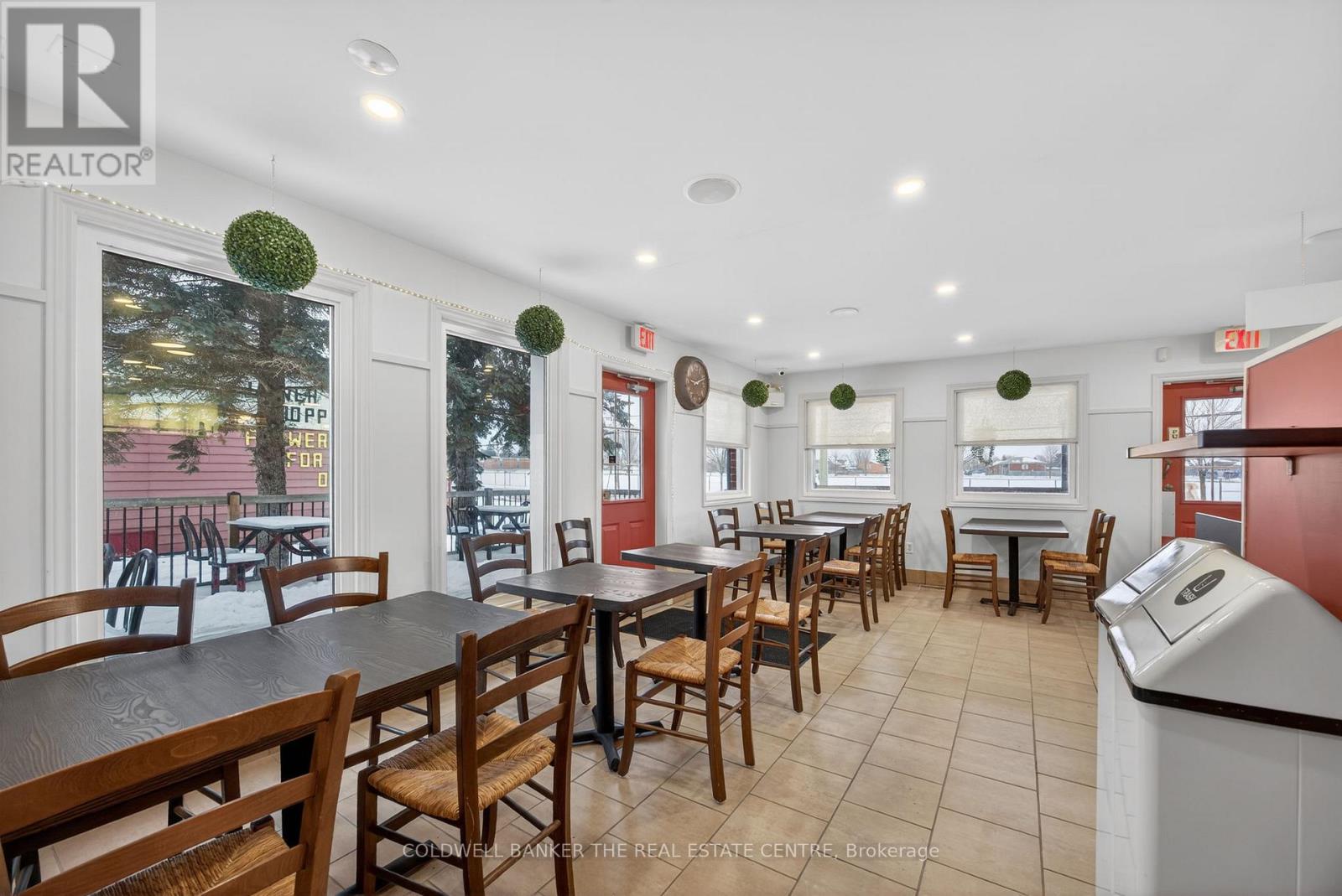 56 Yonge Street S, Springwater (Elmvale), Ontario  L0L 1P0 - Photo 13 - S12597754