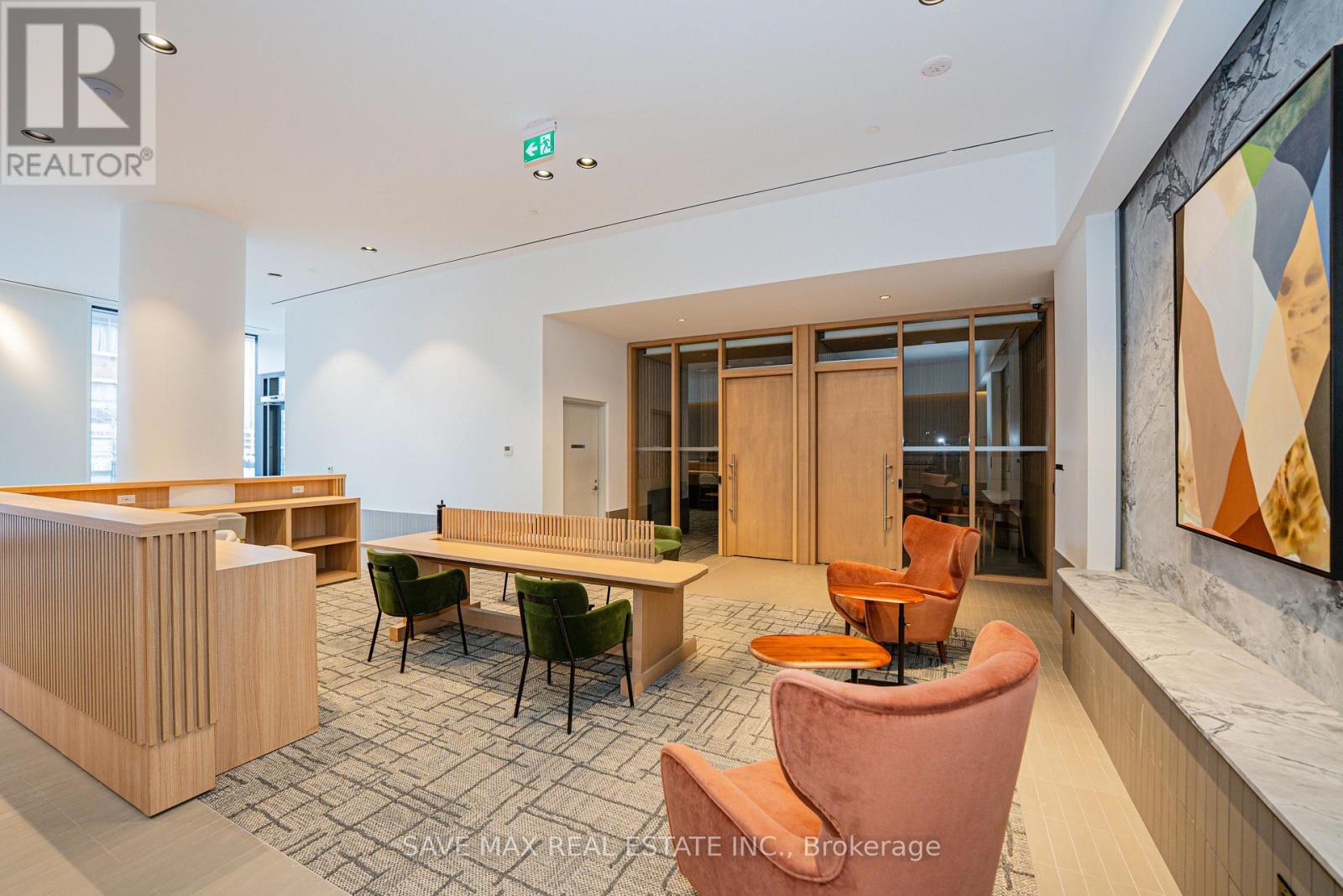 2805 - 395 Square One Drive, Mississauga, Ontario  L5B 0P6 - Photo 3 - W12597988