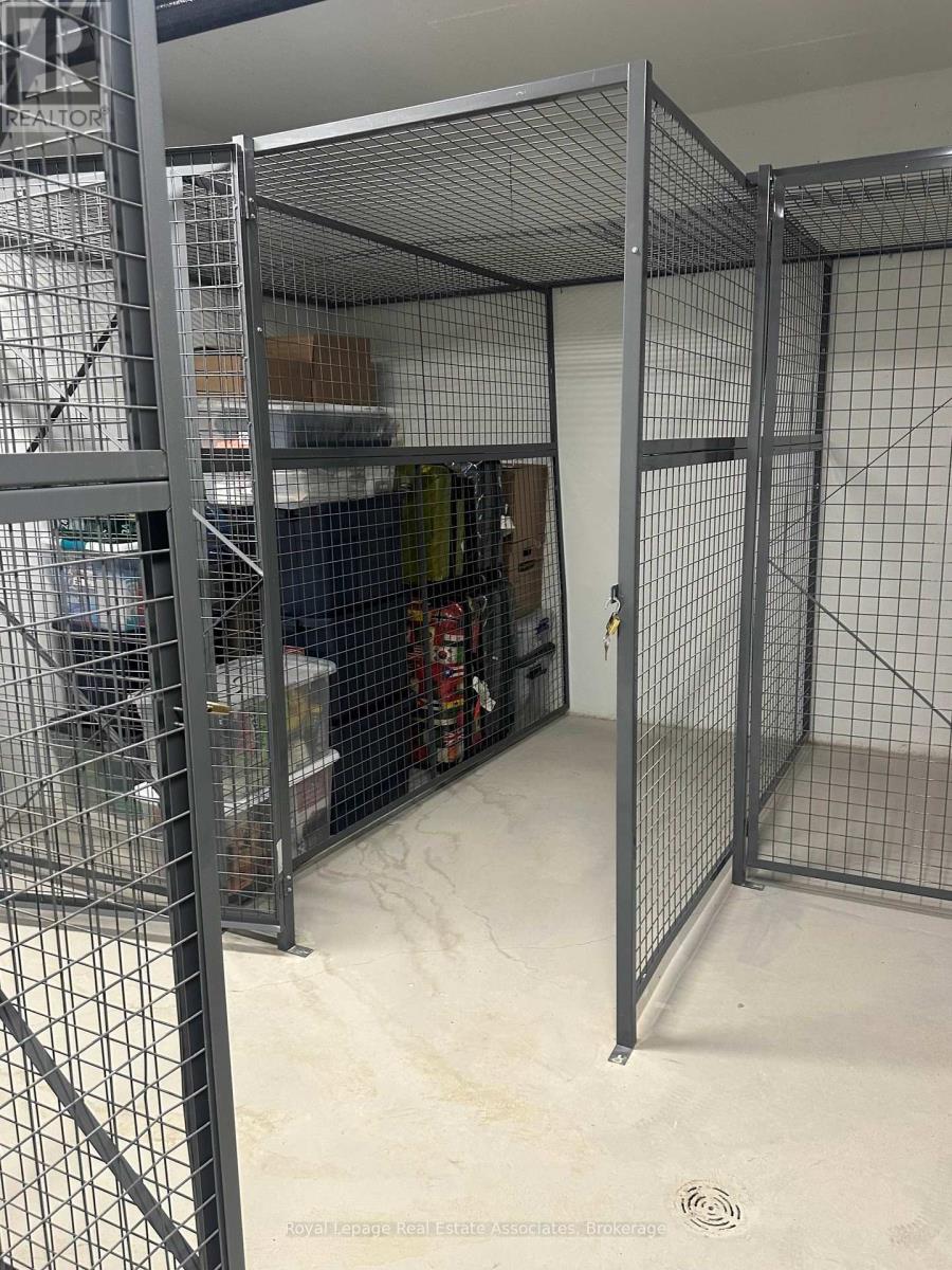 1012 - 60 Central Park Roadway, Toronto, Ontario  M9A 3K1 - Photo 26 - W12604966