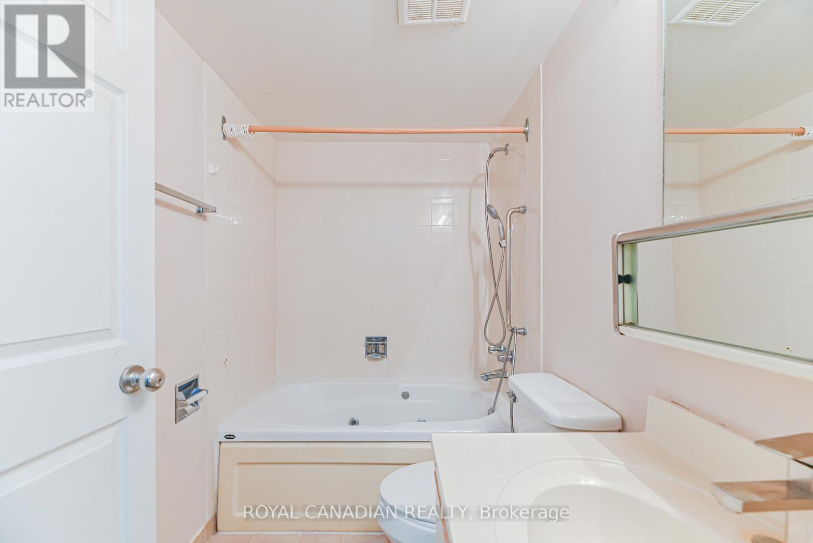 703 - 88 Alton Towers Circle, Toronto, Ontario M1V 5C5 - Photo 26 - E12606522