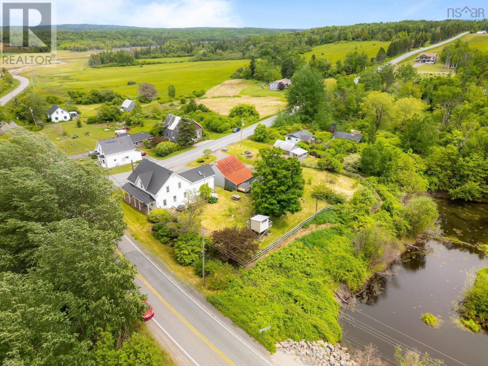 2133 New Cheverie Road, Cheverie, Nova Scotia  B0N 2A0 - Photo 28 - 202514479