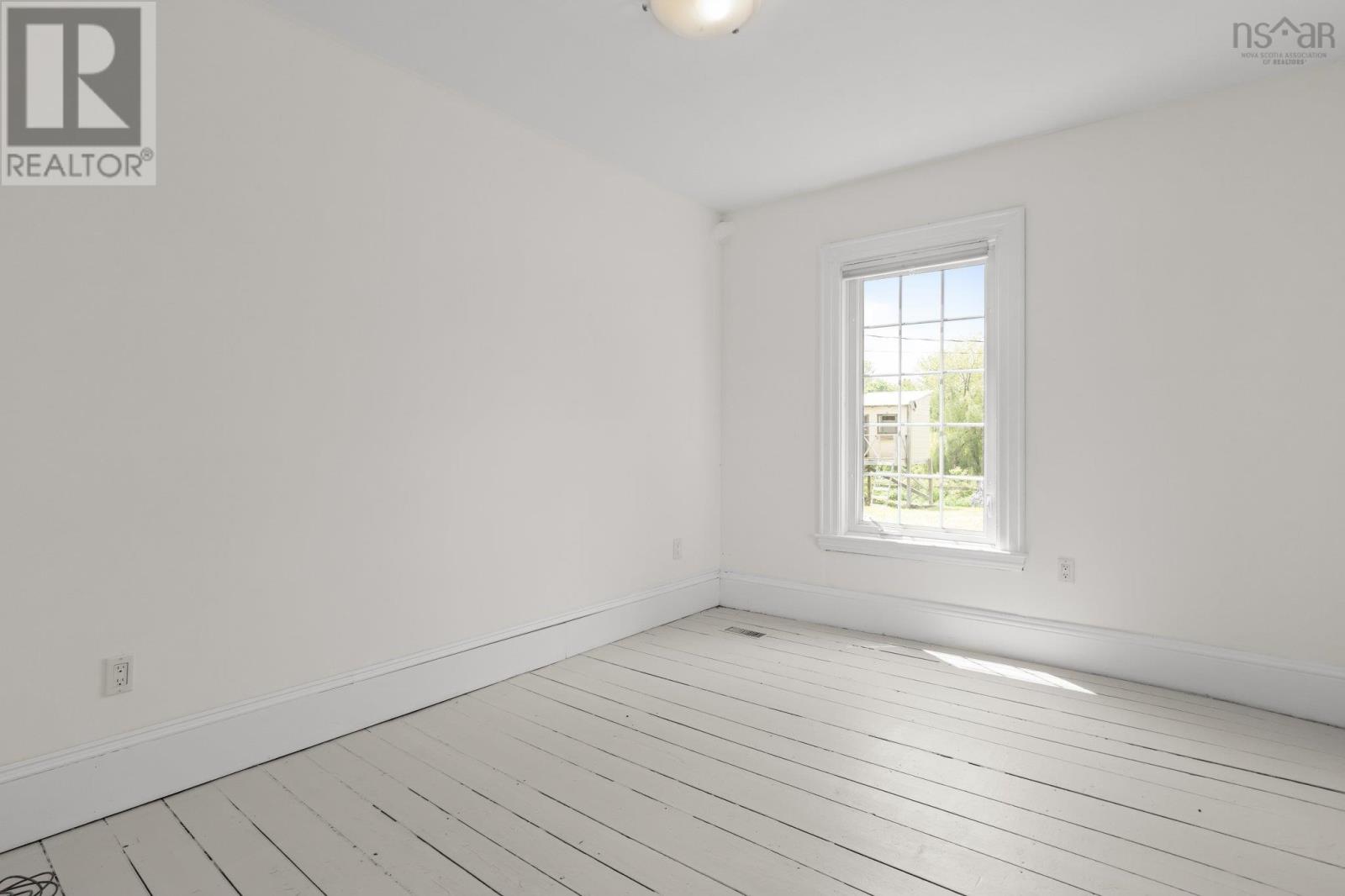 2133 New Cheverie Road, Cheverie, Nova Scotia  B0N 2A0 - Photo 9 - 202514479