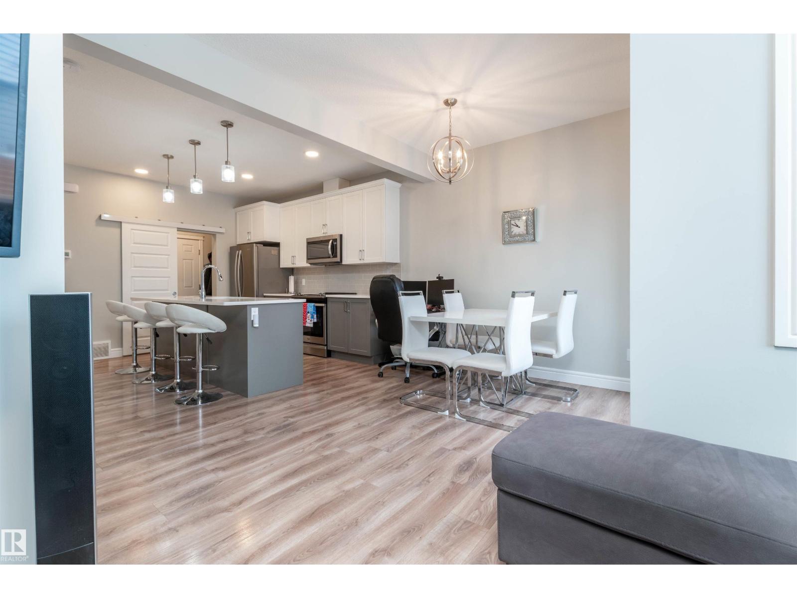 364 Savoy Cr, Sherwood Park, Alberta  T8H 2X2 - Photo 6 - E4467573