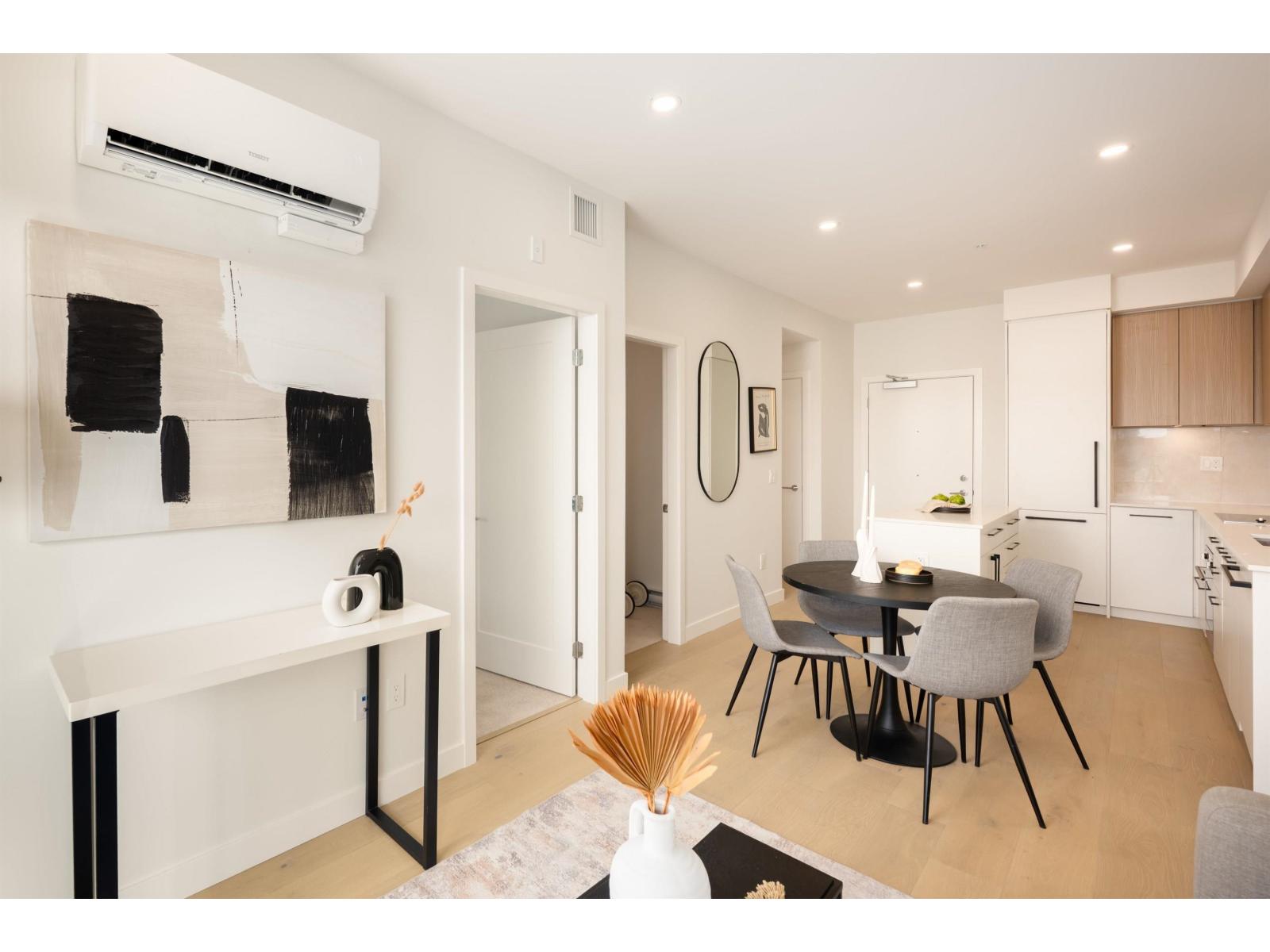 309 5398 207 Street, Surrey, British Columbia  V3A 2G1 - Photo 4 - R3072546