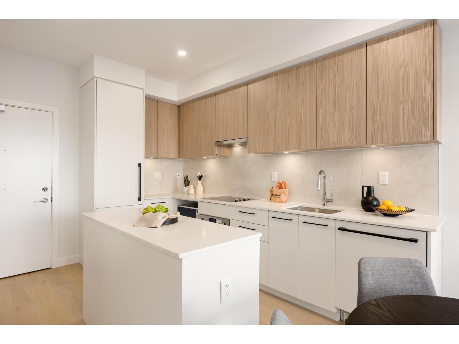 309 5398 207 Street, Surrey, British Columbia  V3A 2G1 - Photo 5 - R3072546