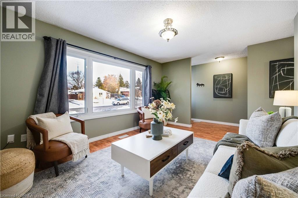 61 Woodlawn Avenue, Brantford, Ontario  N3V 1A6 - Photo 11 - 40792122