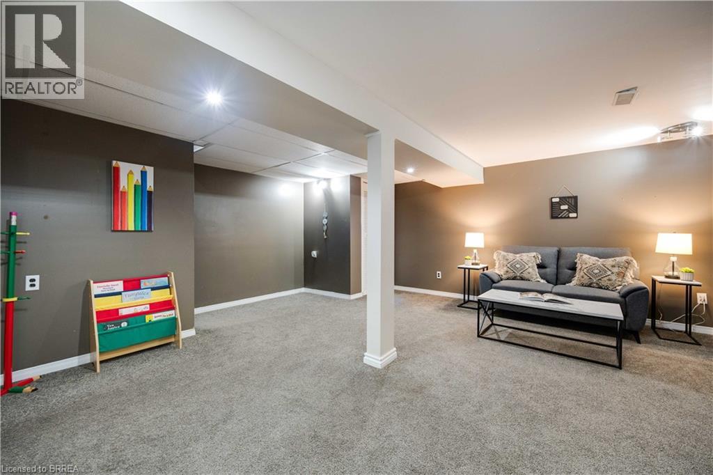 61 Woodlawn Avenue, Brantford, Ontario  N3V 1A6 - Photo 20 - 40792122