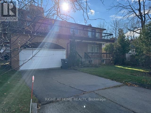 9 Ontario Street W, Mississauga, Ontario  L5M 1S9 - Photo 2 - W12606516