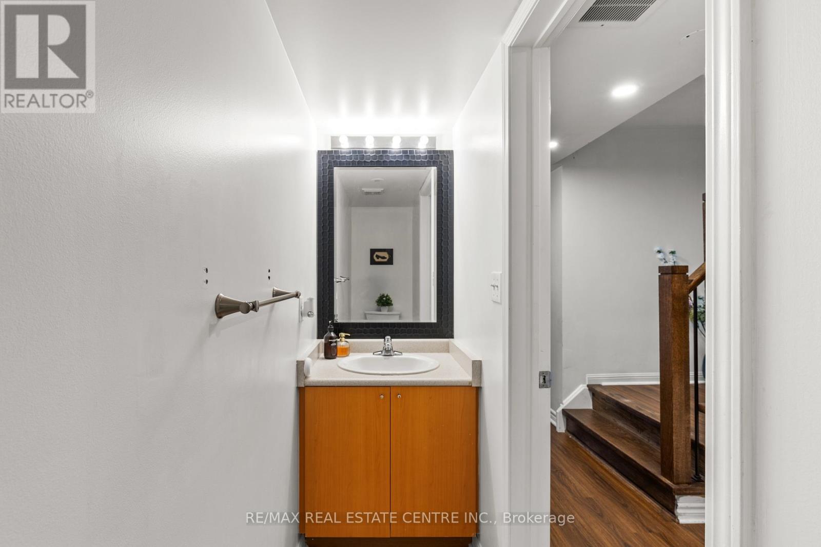 33 - 4620 Guildwood Way, Mississauga, Ontario  L5R 4H5 - Photo 13 - W12606528