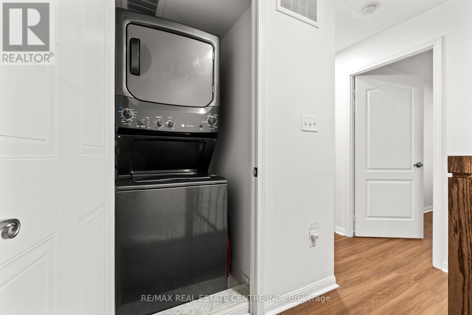 33 - 4620 Guildwood Way, Mississauga, Ontario  L5R 4H5 - Photo 16 - W12606528